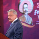 AMLO arremete contra jueces por amparar a Cabeza de Vaca y permitir venta de vapeadores